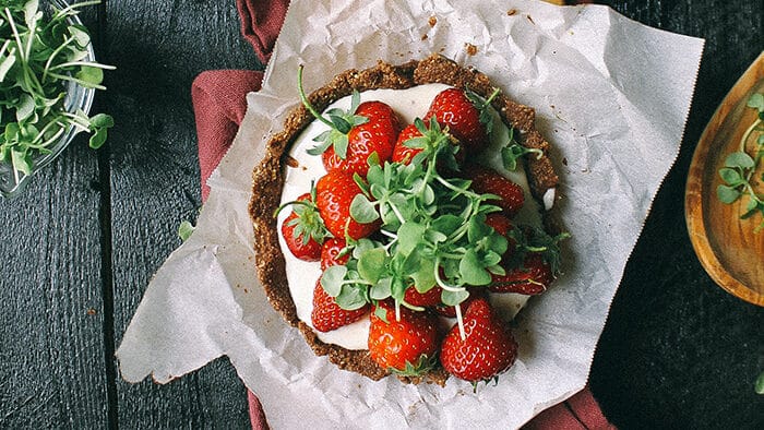 Mini Strawberry Chocolate Tart